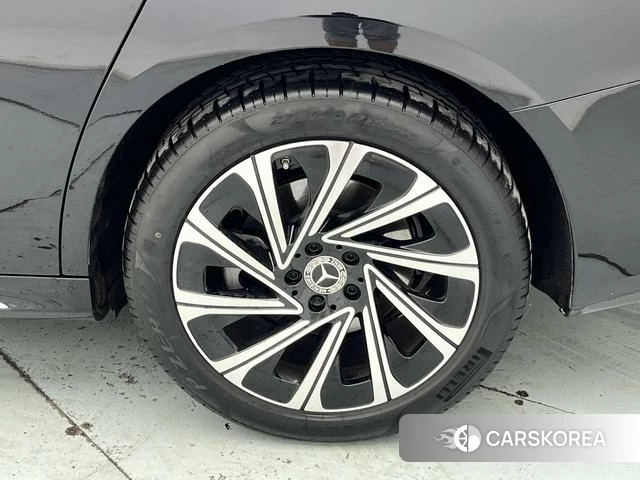 Mercedes-Benz E-Class 2025 Черный из Китая, фото 3