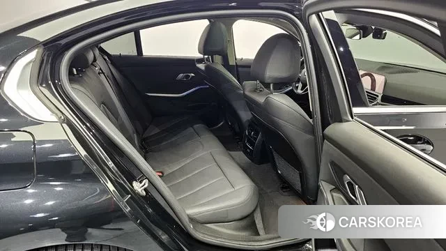 BMW 3 Series (G20) 2021 Черный из Кореи, фото 3