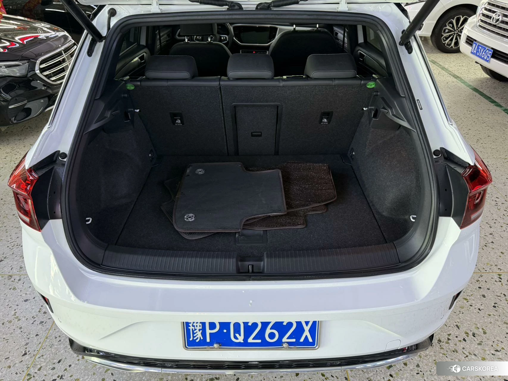 Volkswagen T-Roc 2021 Белый из Китая, фото 3