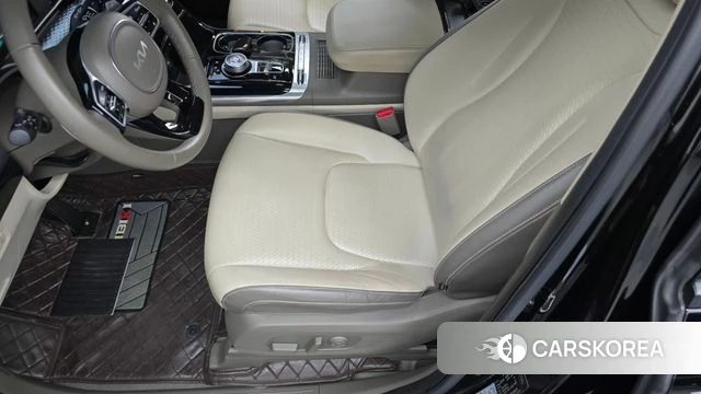 Kia Carnival 4th generation 2023 Черный из Кореи, фото 3