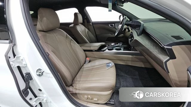 Kia K8 2021 Белый из Кореи, фото 3
