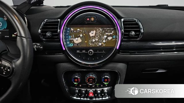 Mini Cooper Clubman 2022 Серебряный из Кореи, фото 3