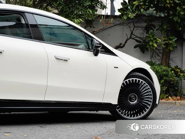 Mercedes-Benz AMG EQS 2023 Белый из Китая, фото 3