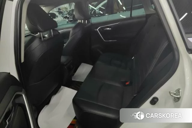 Toyota Wildlander 2024 Белый из Китая, фото 3