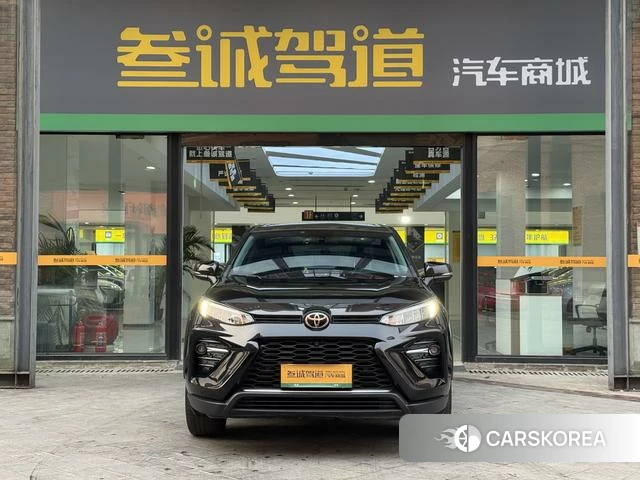 Toyota Wildlander 2023 Черный из Китая, фото 3
