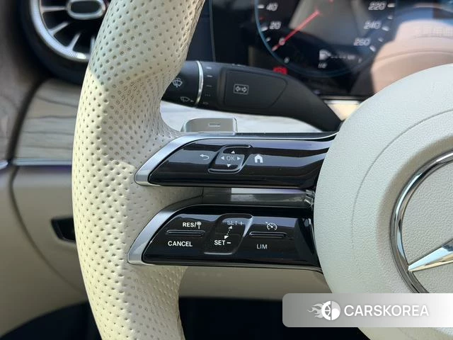 Mercedes-Benz E-Class 2021 Белый из Китая, фото 3
