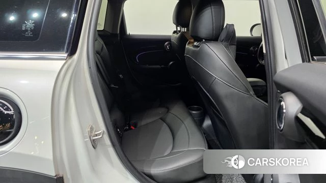 Mini Cooper S 2021 Серебряный из Кореи, фото 3