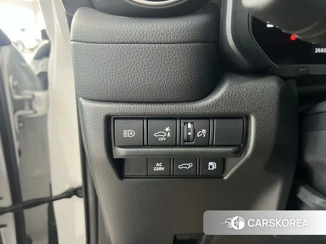 Toyota Land Cruiser 2024 Белый из Китая, фото 3