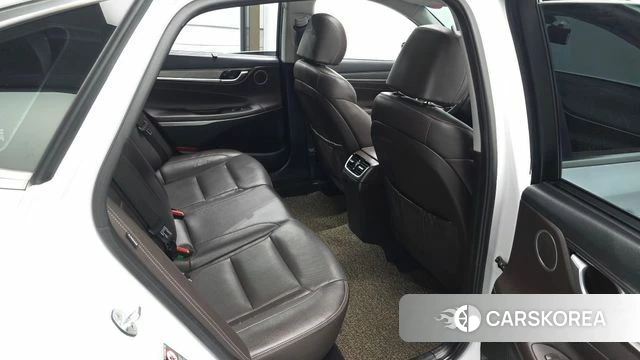 Hyundai Grandeur IG 2018 Белый из Кореи, фото 3