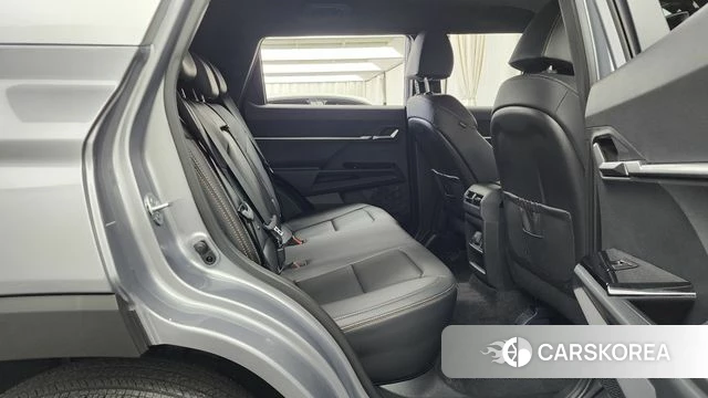 Ssangyong The New Torres 2025 Серебристо-серый из Кореи, фото 3