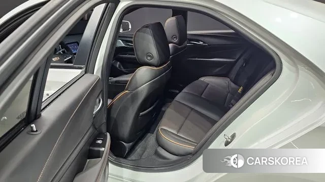 Cadillac CT4 2020 Белый из Кореи, фото 3