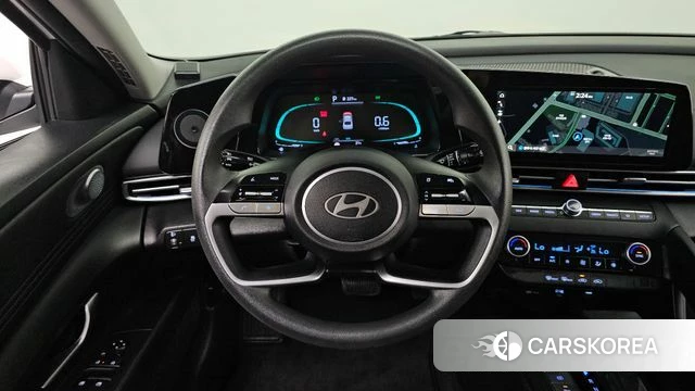 Hyundai The New Avante (CN7) 2023 Белый из Кореи, фото 3