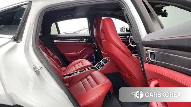 Porsche Panamera (971) 2023 Белый из Кореи, фото 3