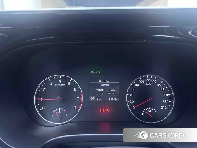 Kia KX3 2023 Белый из Китая, фото 3