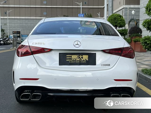 Mercedes-Benz C-class 2024 Белый из Китая, фото 3