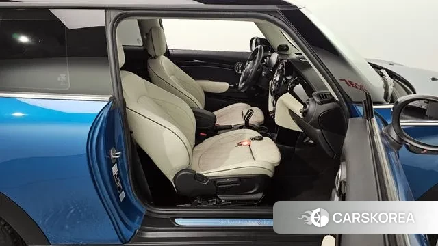 Mini Cooper S 2023 Синий из Кореи, фото 3