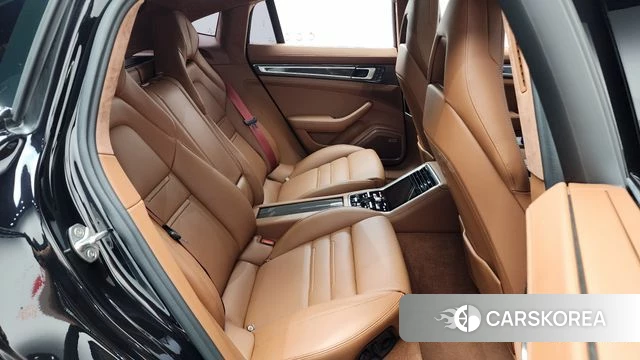Porsche Panamera (971) 2023 Черный из Кореи, фото 3