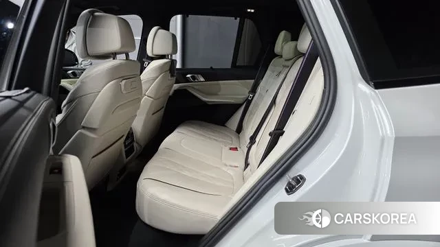 BMW X5 (G05) 2025 Белый из Кореи, фото 3