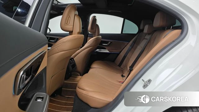 Mercedes-Benz E-Class W214 2026 Белый из Кореи, фото 3