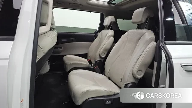 Kia Carnival 4th generation 2021 Белый из Кореи, фото 3