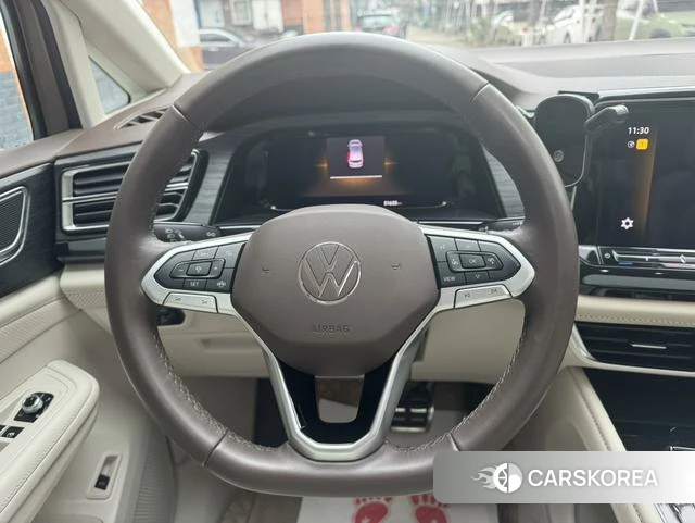 Volkswagen Viloran 2023 Шампань из Китая, фото 3