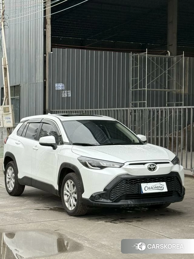 Toyota Frontlander 2022 Белый из Китая, фото 3