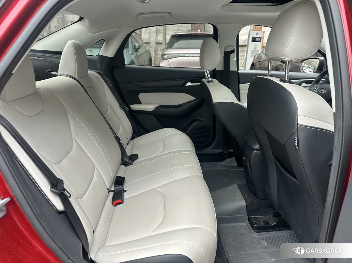 Ford Escort 2021 Красный из Китая, фото 3