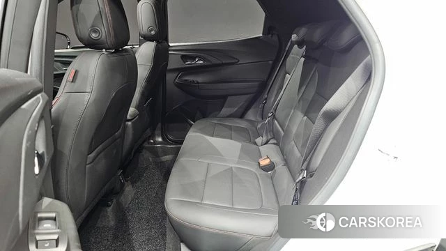 Chevrolet (GM Daewoo) Trailblazer 2022 Белый из Кореи, фото 3