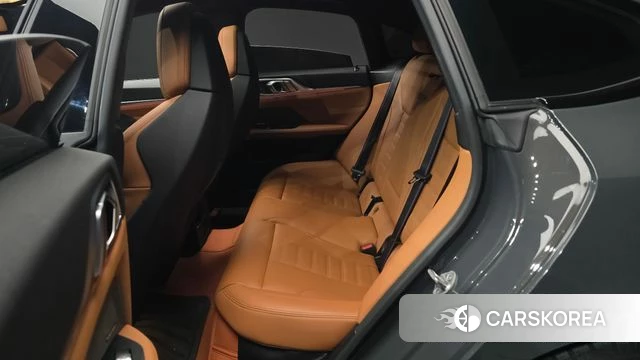 BMW i4 2023 Серый из Кореи, фото 3