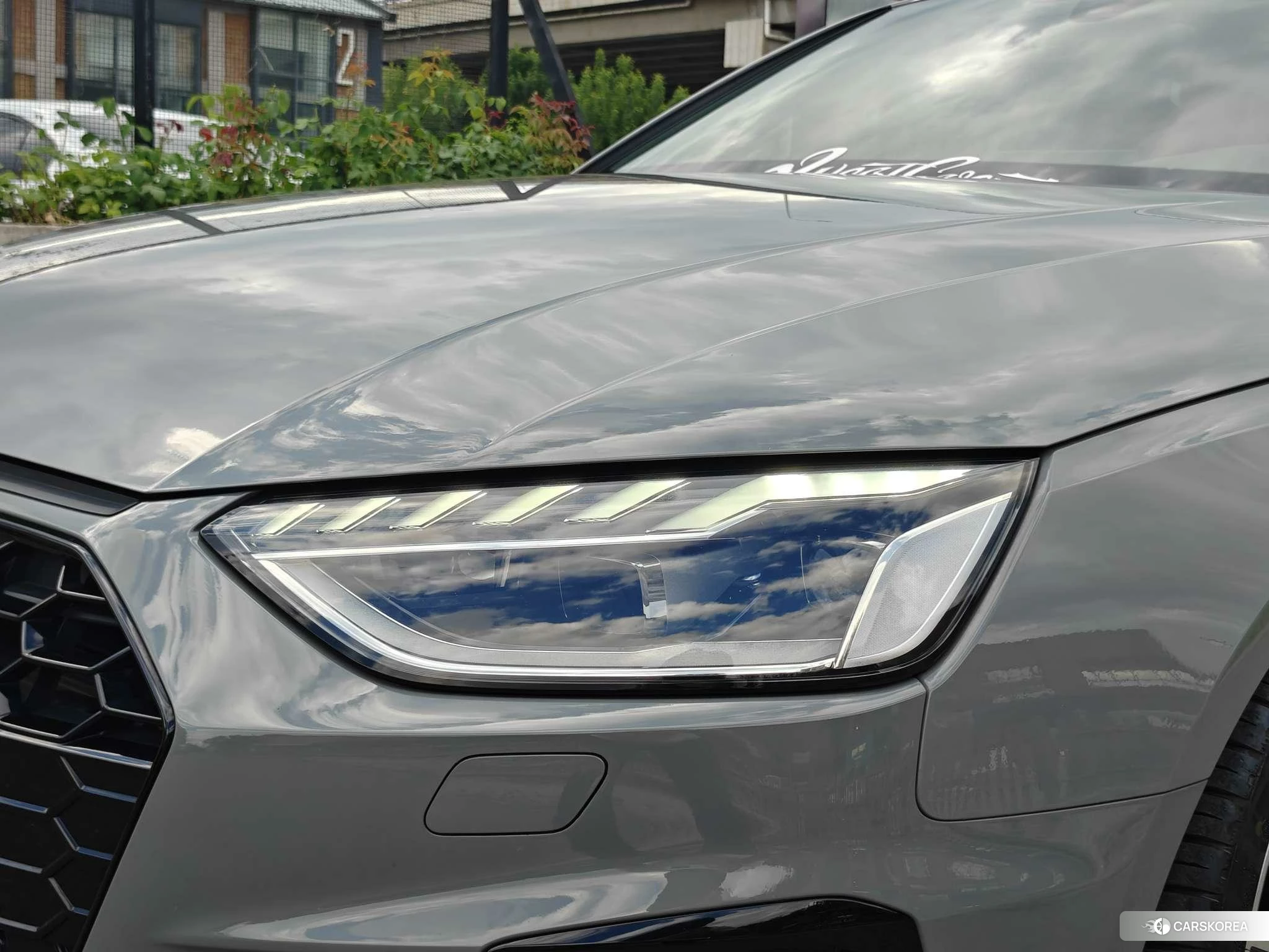 Audi A4L 2021 Серебристо-серый из Китая, фото 3