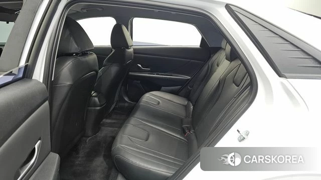 Hyundai Avante (CN7) 2023 Белый из Кореи, фото 3
