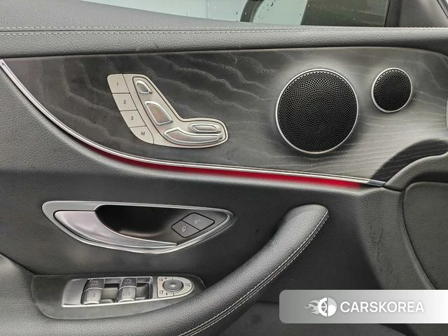 Mercedes-Benz E-Class 2020 Зеленый из Китая, фото 3