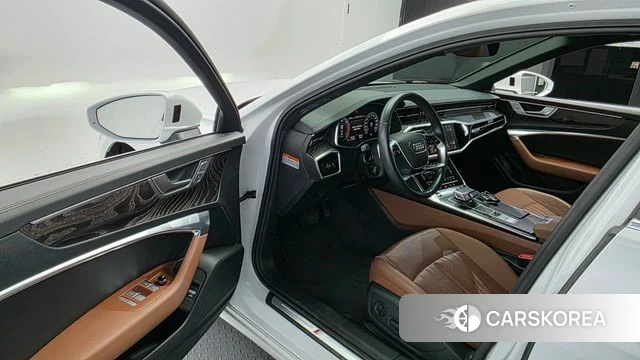 Audi A6 (C8) 2023 Белый из Кореи, фото 3