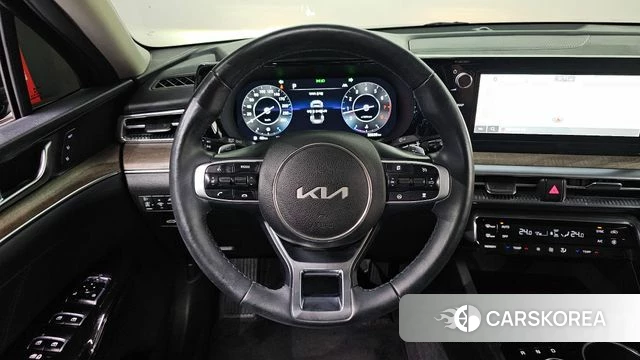 Kia K5 3rd generation 2023 Черный из Кореи, фото 3