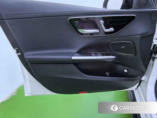 Mercedes-Benz C-class 2022 Белый из Китая, фото 3