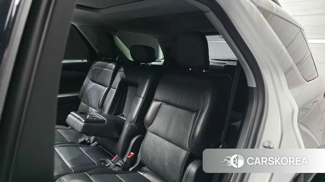 Ford Explorer 6th Generation 2020 Белый из Кореи, фото 3