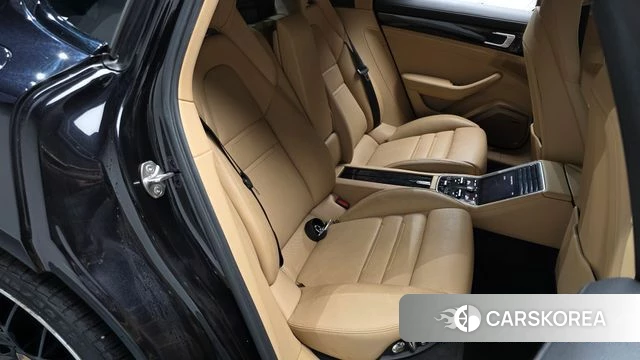 Porsche Panamera (971) 2021 Черный из Кореи, фото 3