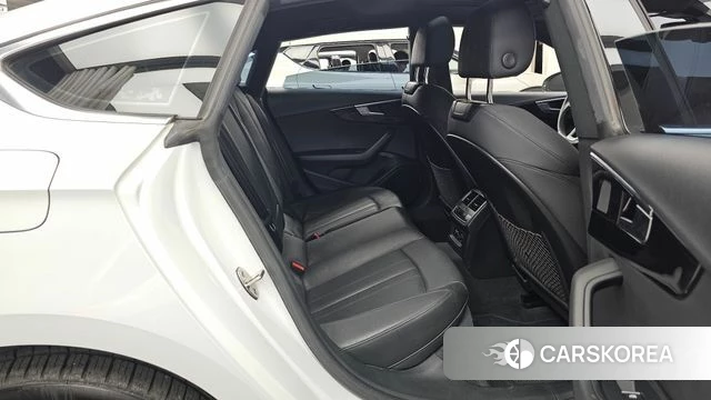 Audi A5 (F5) 2021 Белый из Кореи, фото 3
