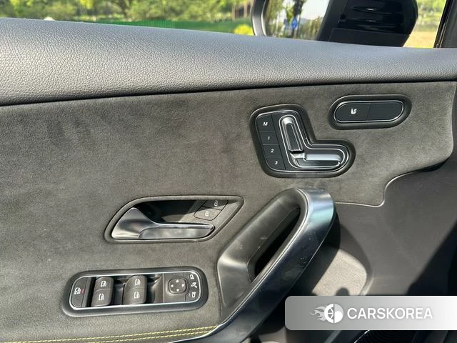 Mercedes-Benz AMG A-Class 2024 Темно-серый из Китая, фото 3