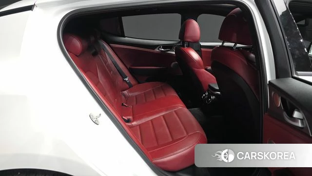 Kia Stinger 2019 Белый из Кореи, фото 3