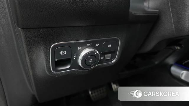 Mercedes-Benz EQB X243 2022 Серый из Кореи, фото 3