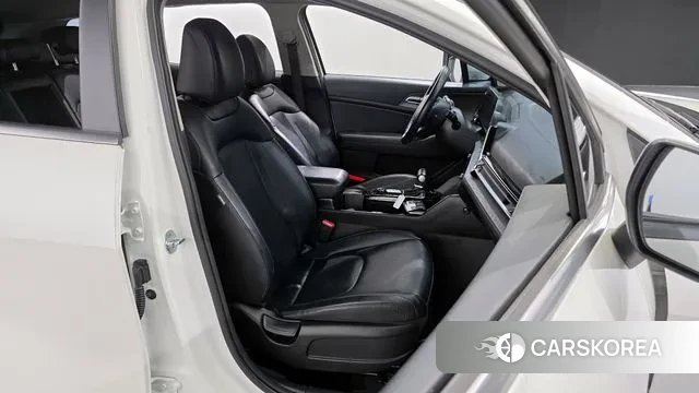 Kia Sportage 5th Generation 2022 Белый из Кореи, фото 3