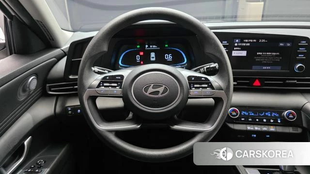 Hyundai The New Avante (CN7) 2024 Белый из Кореи, фото 3
