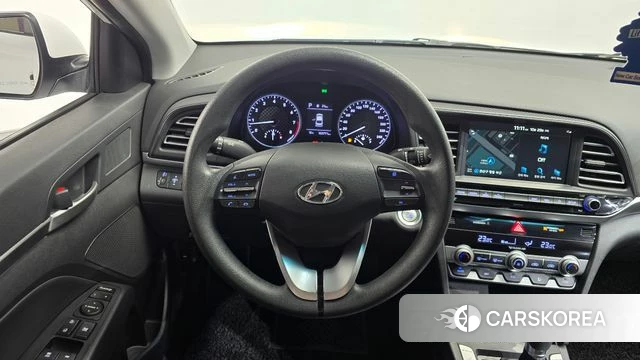 Hyundai The New Avante AD 2019 Белый из Кореи, фото 3