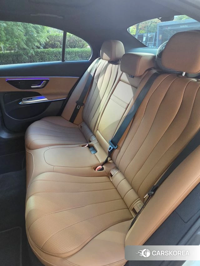 Mercedes-Benz E-Class W214 2025 Белый из Кореи, фото 3