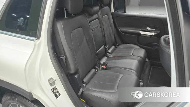 Mercedes-Benz GLB-Class X247 2024 Белый из Кореи, фото 3