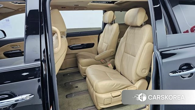 Kia All New Carnival 2018 Черный из Кореи, фото 3