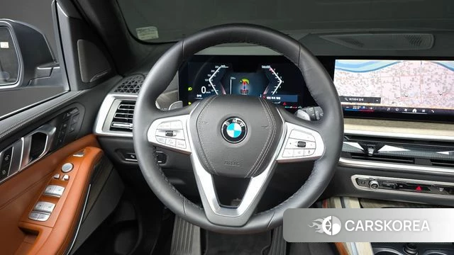 BMW X7 (G07) 2024 Серый из Кореи, фото 3