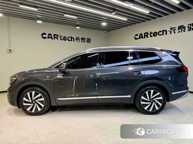 Volkswagen Talagon 2023 Черный из Китая, фото 3