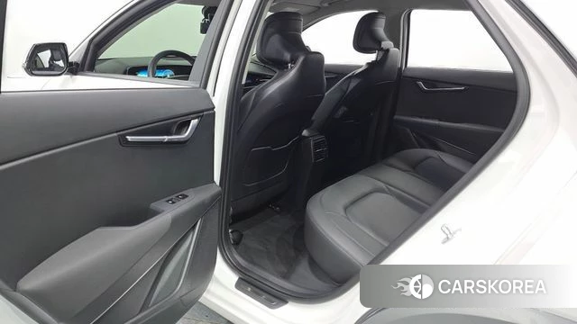 Kia Di All New Niro EV 2024 Белый из Кореи, фото 3